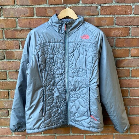 The North Face Women’s Floral Quilted Catawissa Insulated Puffer Jacket - Picture 1 of 12